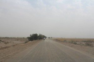 The road to Derawar, into the Cholistan Desert