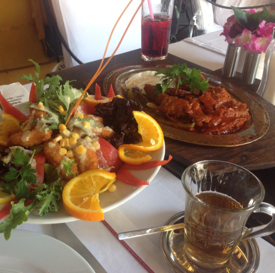 Iskander Kebap, Chicken Salad and Turkish Apple Tea at Metropolis Cafe