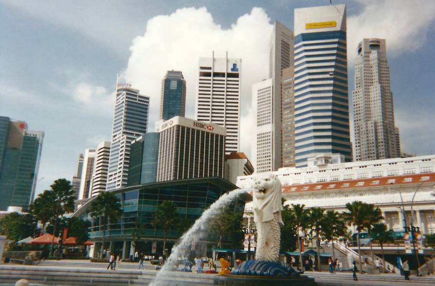 Singapore's skyline and merlion