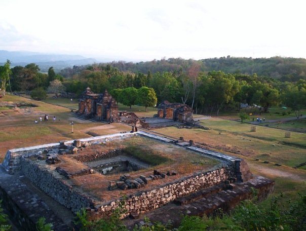 Around Yogyakarta: Prambanan and the Dieng Plateau