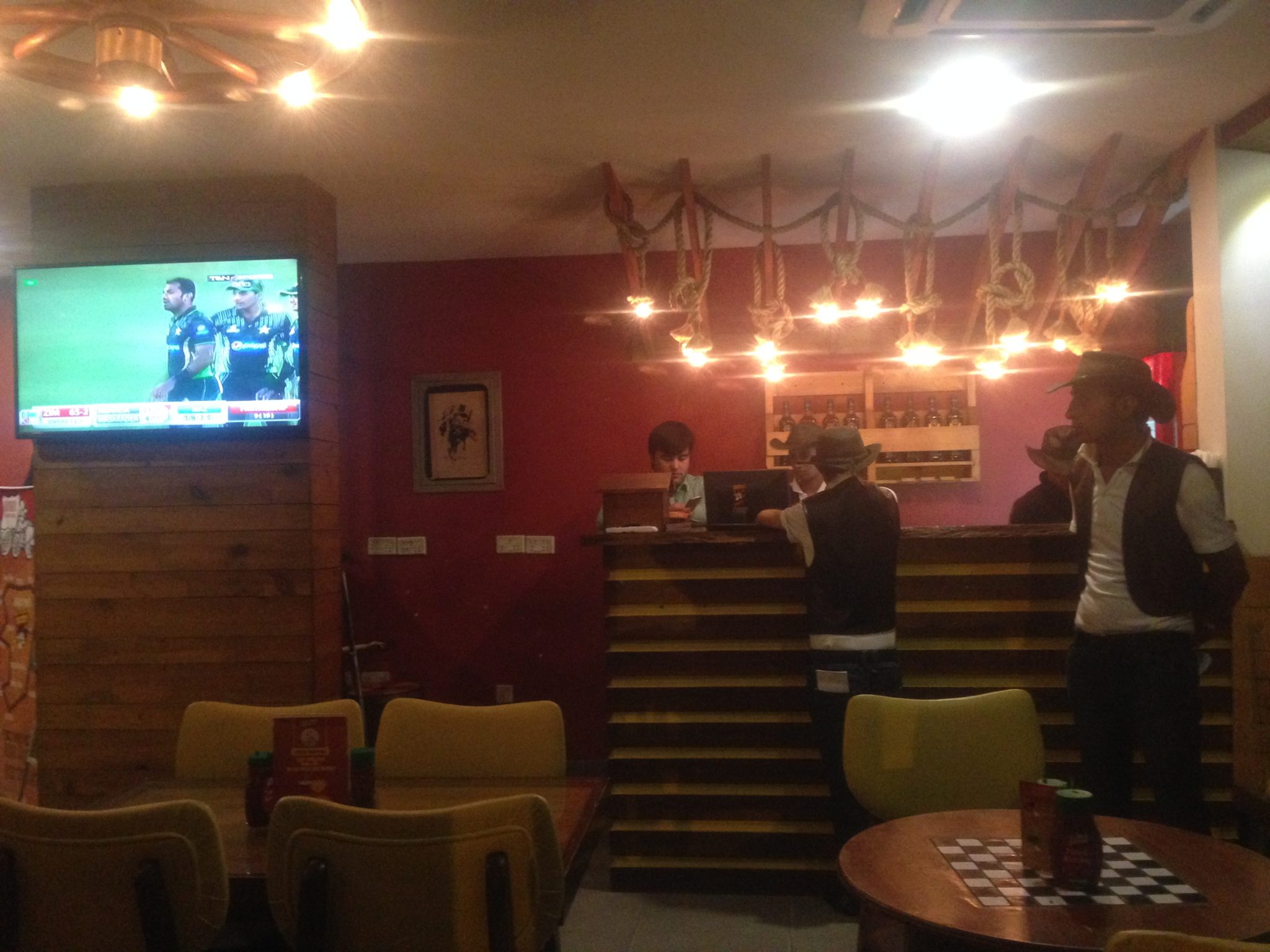 American diner, cricket on TV - only in Pakistan