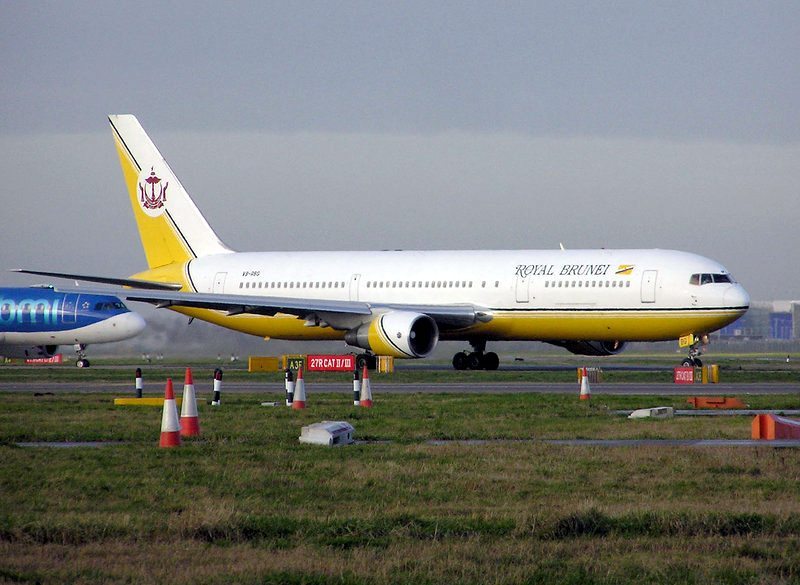 Royal Brunei Airlines in their old livery (Image: Wikimedia Commons)