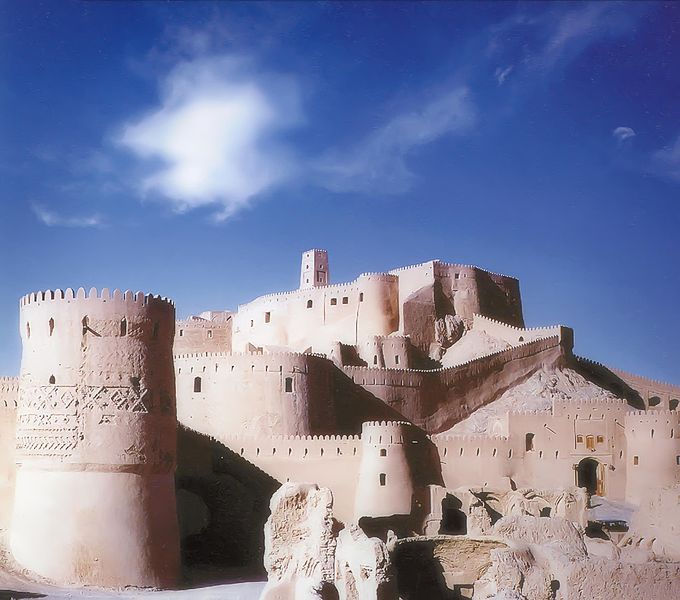 Bam citadel before the earthquake (Image: Wikimedia Commons)