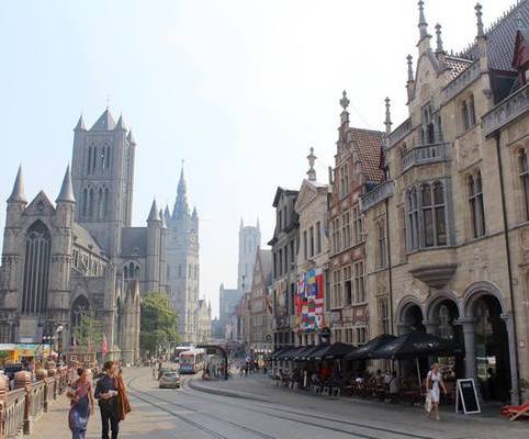 Ghent; Bruges’s grungy sister
