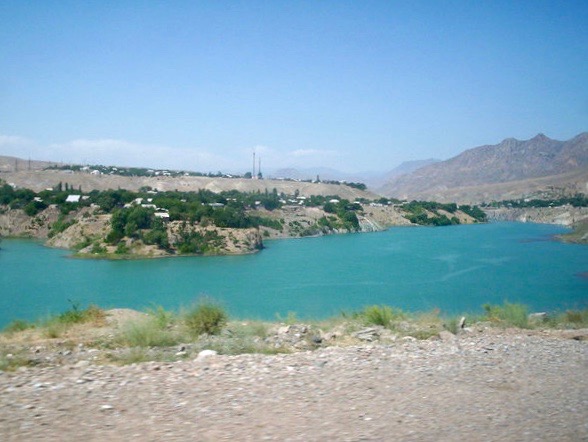 toktogul lake reservoir