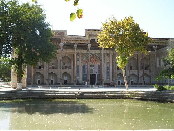 Hoja Zayniddin Mosque