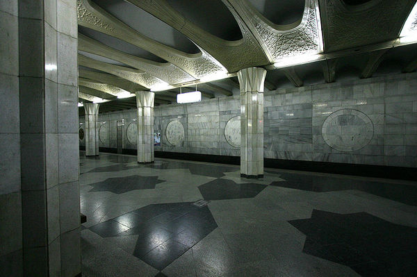 Tashkent Metro (Image: Elya, Wikimedia Commons)
