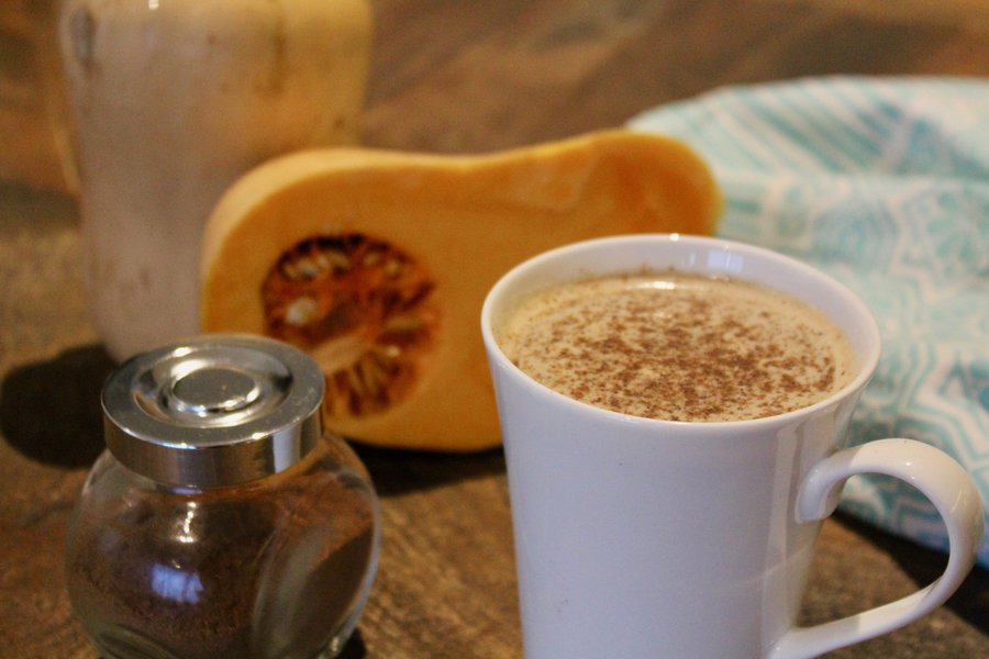Autumn warmers; Turmeric Latte and Pumpkin Spice Latte